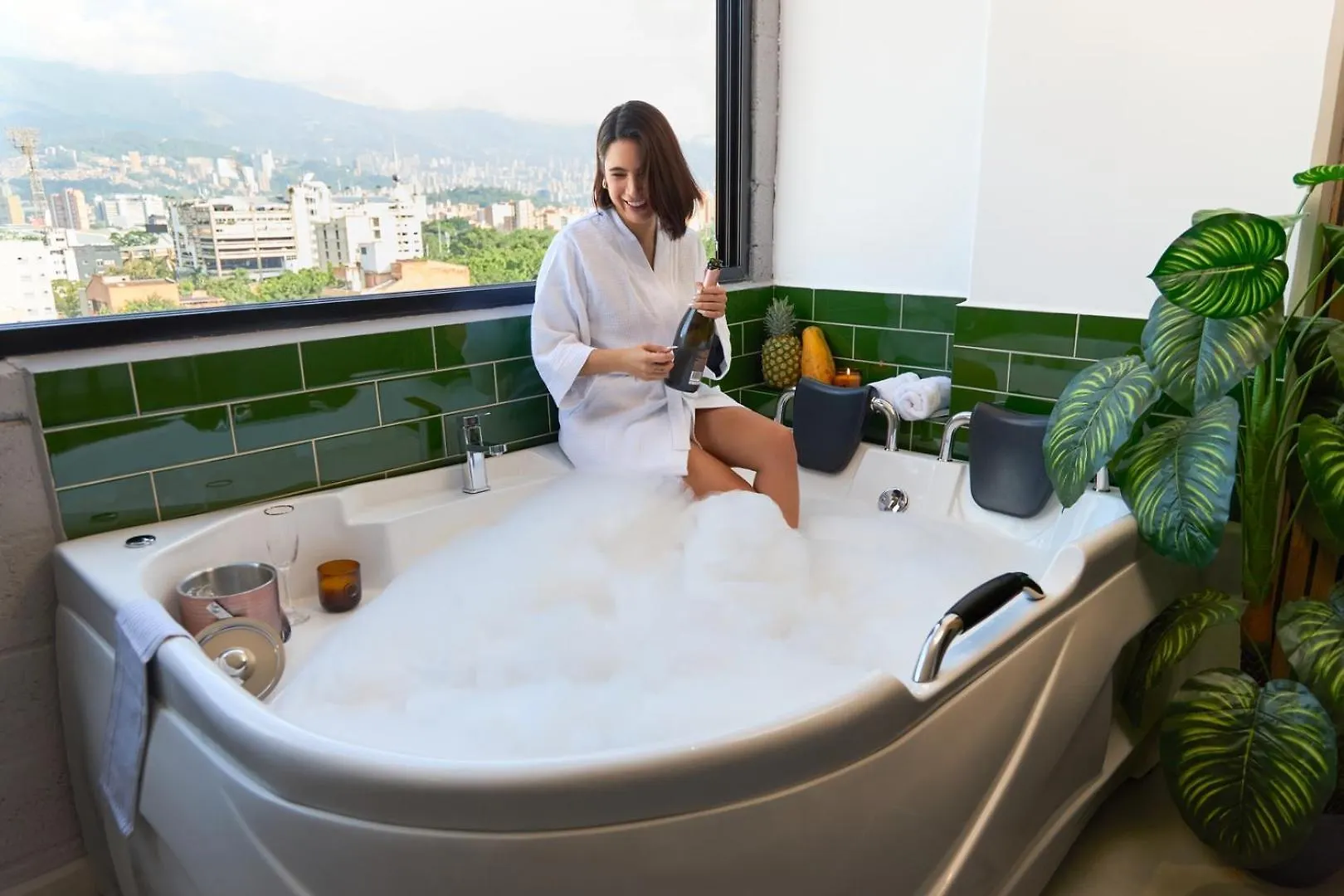 Jacuzzi Comfort Aparta-Suite Stadio Rosa Negra Medellin