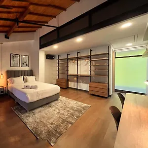 Stunning Duplex In Laureles Medellin