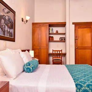 3* Hotel La Campana Boutique