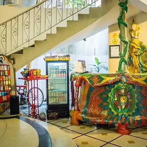  Hostel Buddha